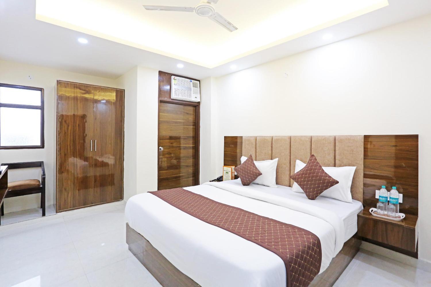 ניו דלהי Hotel Vijaydeep Place Near Delhi Airport מראה חיצוני תמונה