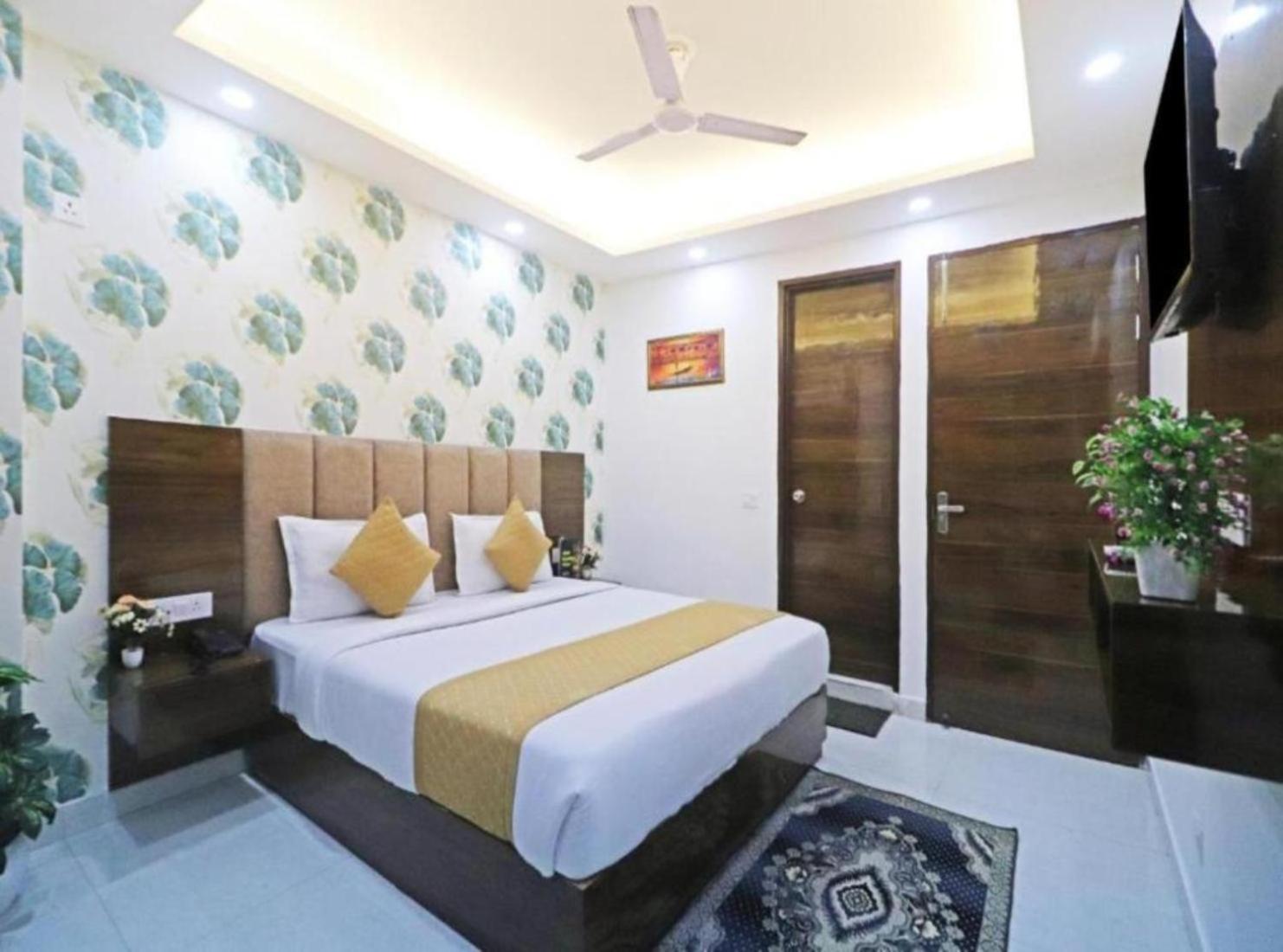 ניו דלהי Hotel Vijaydeep Place Near Delhi Airport מראה חיצוני תמונה